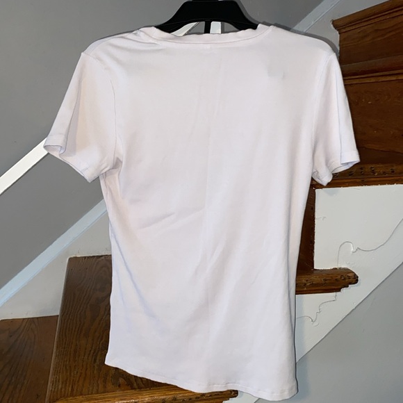 White ripped crew neck T-shirt Size XL - Picture 2 of 4
